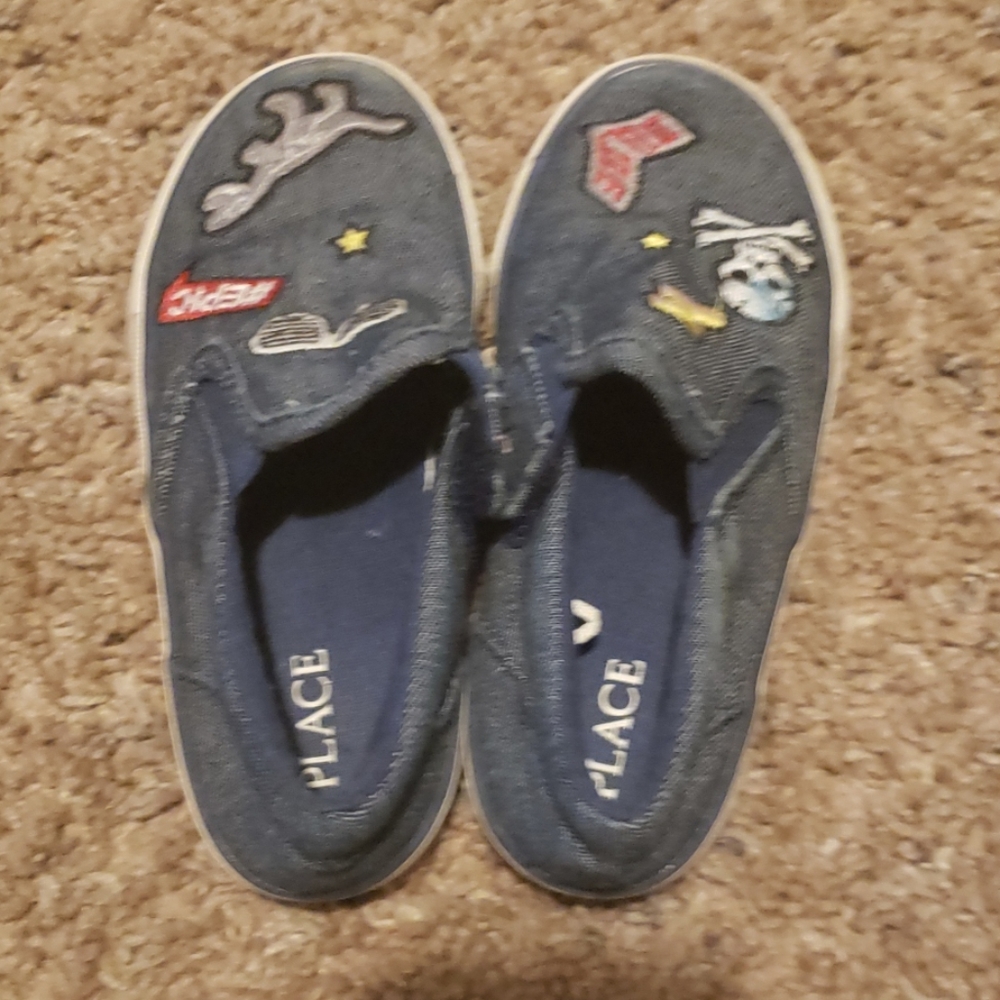 Shoes - Picture 3 of 3